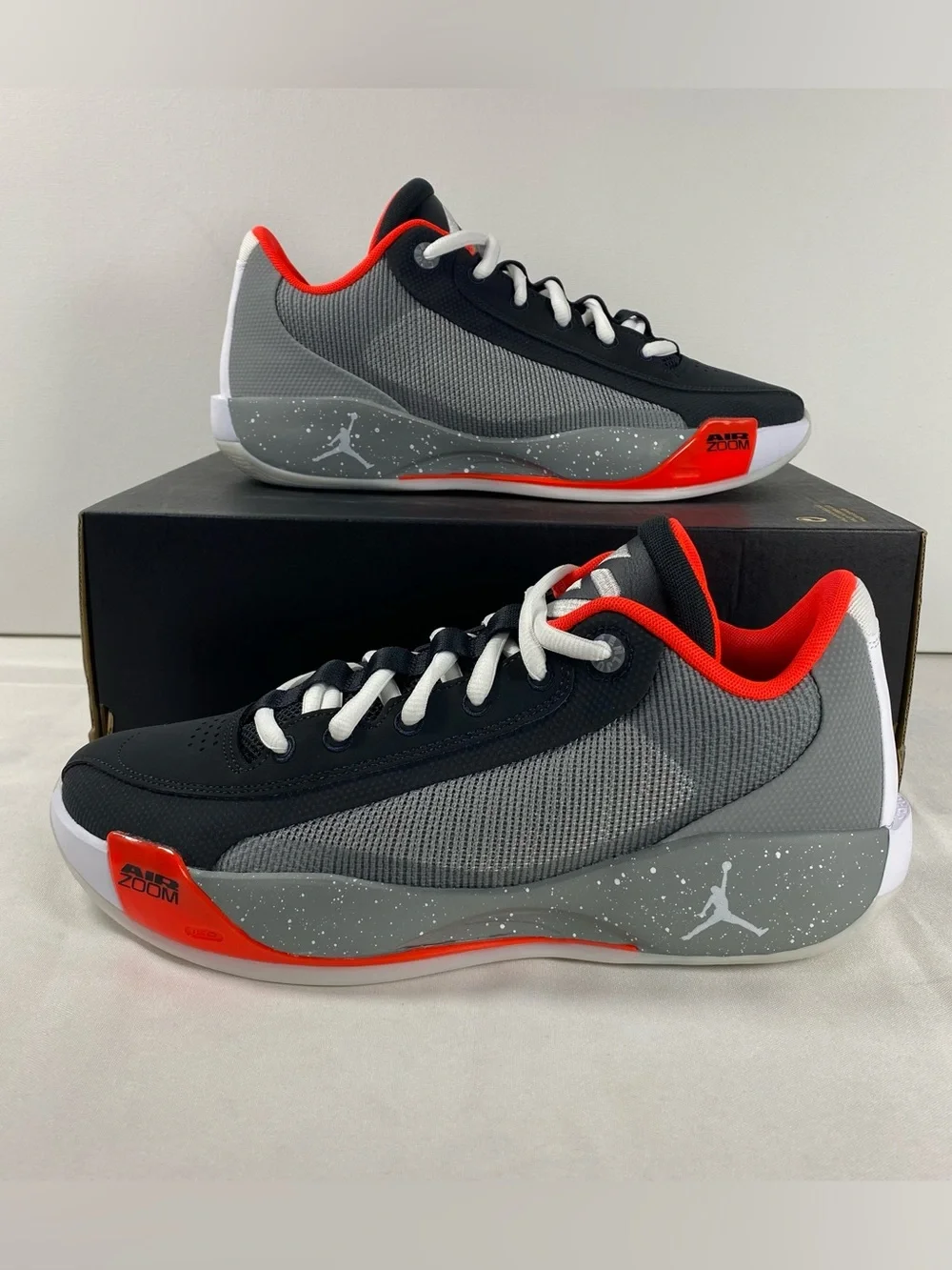 Jordan Luka .77 Mens 10 Off Noir Grey Crimson Basketball HF0806-005 NWOB